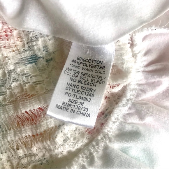 Umgee Lace & Ruffle Crochet Bell Sleeve Boho Top M - Picture 6 of 14